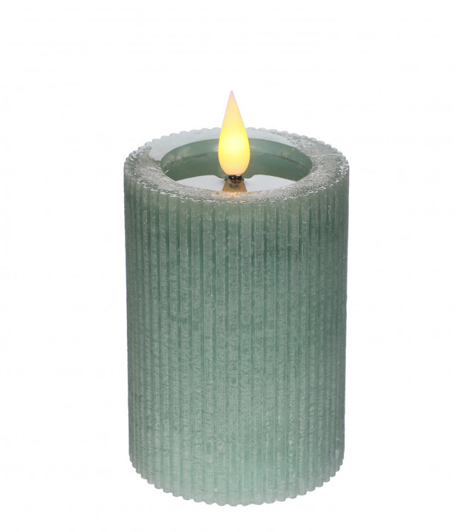 LED pillar candles ribbed green | Diameter 7 centimetres | Height 10 centimetres | Excluding AAA batteries | Order per 6 pieces