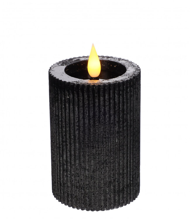 LED pillar candles ribbed black | Diameter 7 centimetres | Height 10 centimetres | Excluding AAA batteries | Order per 6 pieces