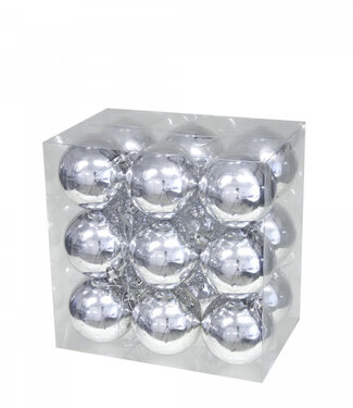 4A Silver plastic Christmas baubles | Diameter 80 millimetres | Per 18 pieces