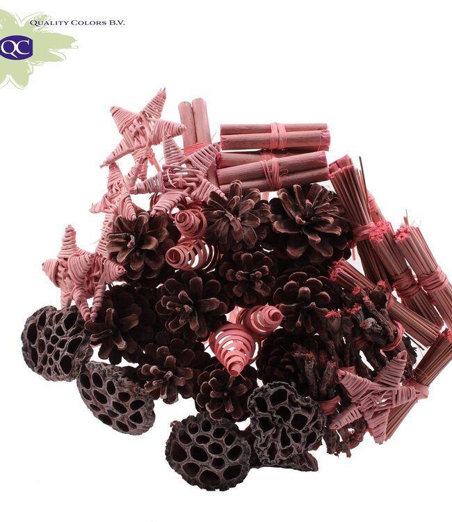 Matt pink artistic bouquet | 40 leaflets on stick | Length 50 centimetres | Order per bouquet