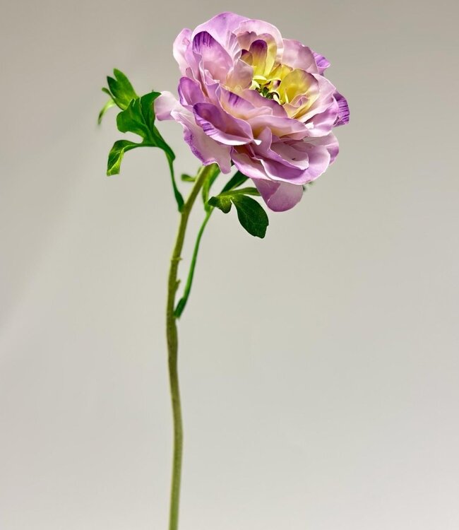 Lilac coloured ranunculus silk flower | Length 61 centimetres | Ordered by piece