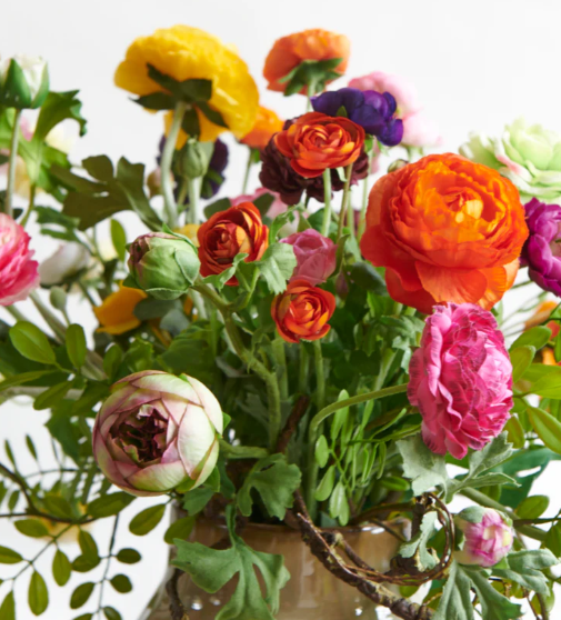 Silk Ranunculus, super beautiful silk flowers in all kinds of colors