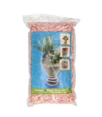 4A Garnering Wood Chips | Colour: Light Pink | Diameter 10 - 20 millimetres | Content 5 litres | Per piece