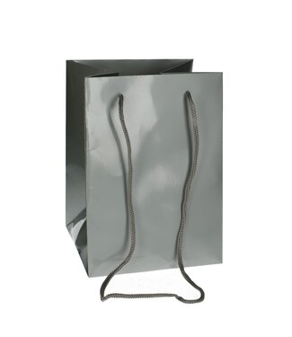 4A Taschen „Olympic“ | Farbe: Silberfarben | Länge 25 Zentimeter | Breite 18 Zentimeter | Höhe 18 Zentimeter | Pro 10 Taschen