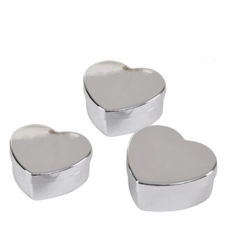 4A Heart-Shaped Gift Box | Colour: Silver | Diameter 6 centimetres | Per 3 boxes