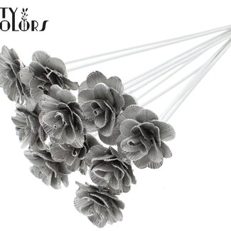 QC Beetal Rose sur tige | Couleur : Platine | Diamètre de la rose 6 centimètres | Longueur du pique-fleur ± 50 centimètres | Par 10 piques-fleurs