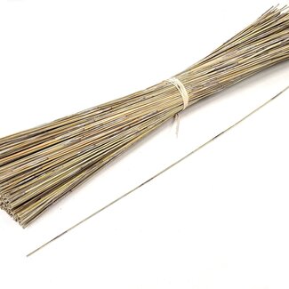 QC Dried Reed Sticks | Colour: Frosted White | Length ± 70 centimetres | Per bundle ± 400 sticks | Per 4 bundles