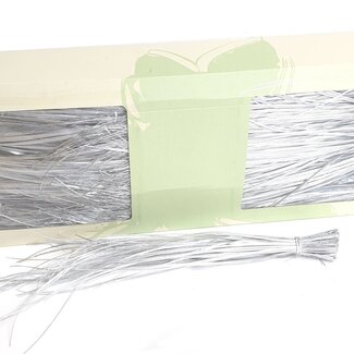 QC Preserved Bear Grass | Colour: Silver | Xerophyllum | Length ± 60 centimetres | Per 20 bunches