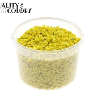 QC Decoratieve Steentjes in herbruikbare emmer | Kleur: Geel | Diameter 9 - 13 millimeter | Inhoud emmertje 3 liter | Per emmertje