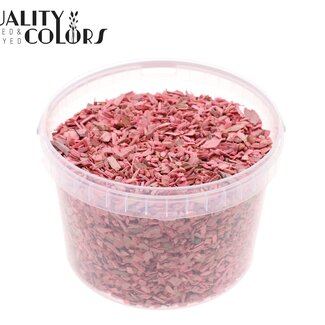 QC Houtsnippers in Herbruikbare Emmer | Kleur: Frosted Roze | Diameter 5 - 8 millimeter | Inhoud 3 liter | Per emmer