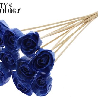 QC Shola Wood with Rose on Stick | Colour: Blue | Shola Dear Holly Pick | Rose diameter 6 centimetres | Pick length ± 50 centimetres | 10 picks per bunch