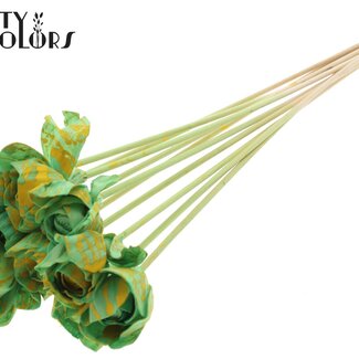 QC Shola Houten Rose sur tige | Couleur : Menthe Jaune Moucheté | Shola Dear Holly Pique-fleur | Diamètre de la rose 6 centimètres | Longueur du pique-fleur ± 50 centimètres | 10 piques-fleurs par bouquet