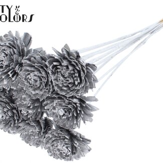 QC Shola Houten Zinnia auf Stiel | Farbe: Silberfarben | Shola Zinnia Einstecker | Durchmesser Blume 6 Zentimeter | Länge Einstecker ± 50 Zentimeter | 10 Einstecker pro Bund