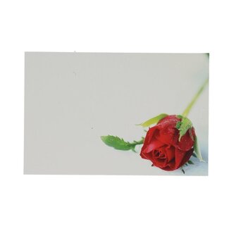 4A Label Kaartje “Red Rosebud” | Kleur: Natuurlijk Wit | Breedte 9 centimeter | Hoogte 6 centimeter | Per 50 labels
