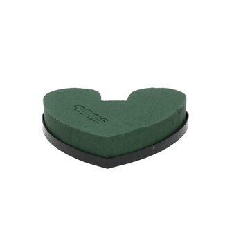 4A Oasis Steekschuim Hart | Kleur: Groen | Lengte 16 centimeter | Breedte 16.5 centimeter | Hoogte 3 centimeter | Per 4 harten