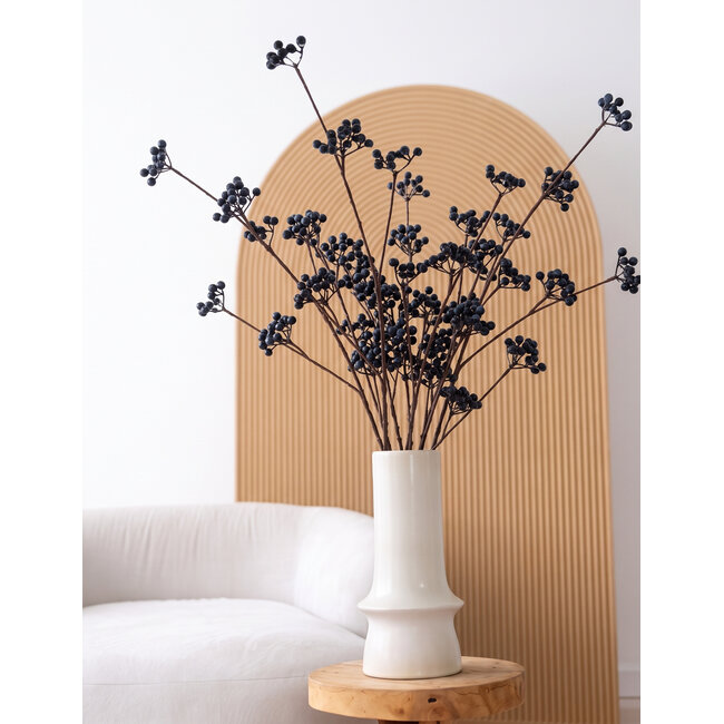 Bessen Tak Kunstbloem | Kleur: Zwart | Lengte ± 110 centimeter | Per tak