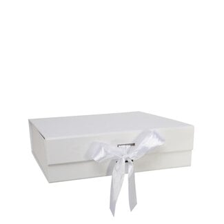 4A Cadeaudoosje | Kleur: Natuurlijk Wit | Lengte 22 centimeter | Breedte 22 centimeter | Hoogte 6.5 centimeter | Per doosje