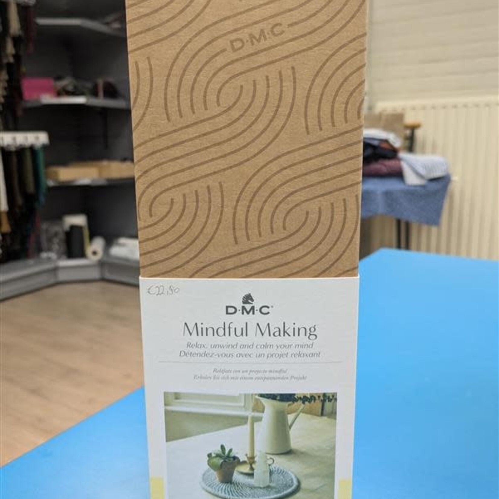 DMC Borduurpakket - Mindful Making - De Wind Laag Tafelmat Kit