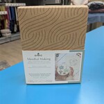 DMC Borduurpakket - Mindful Making -  The Serene Succulents Emroidery Duo Kit