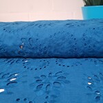 Broderie bloem groot petrol
