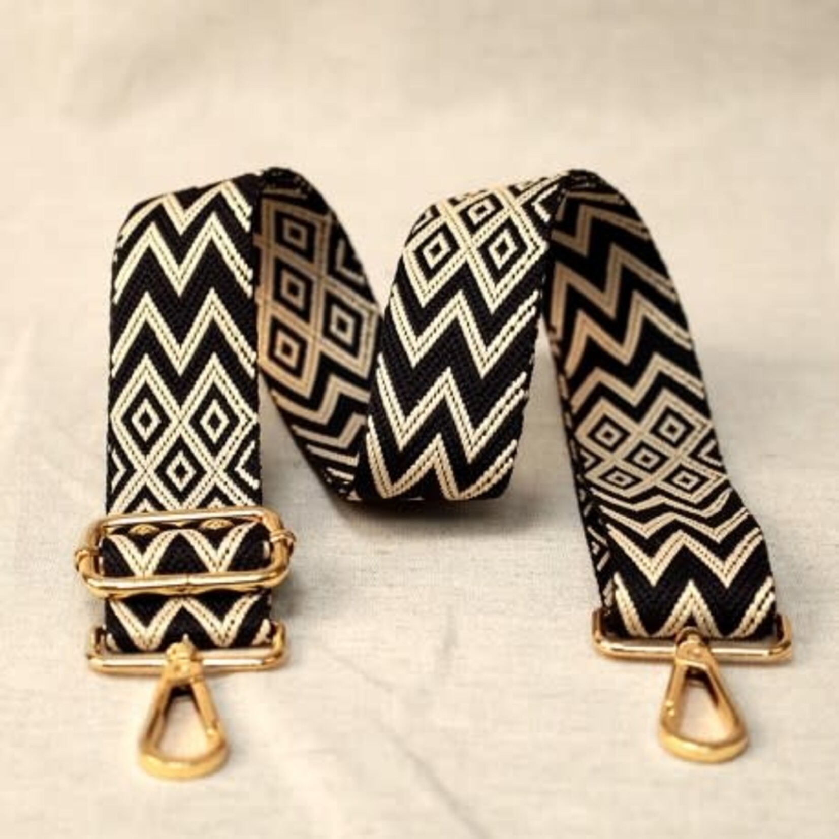 tassenband zwart-wit met hoeken