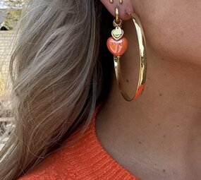 Hoops oorbel goud