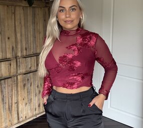 Top  Cleo rood