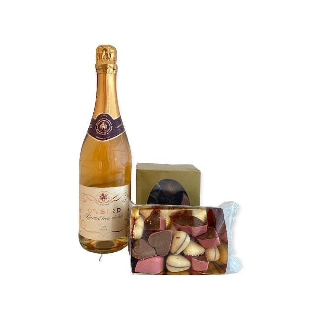 OddBird alcoholvrij Valentijnspakket sparkling Rosé 75CL met Chocolade