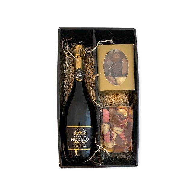 Nozeco alcoholvrij Valentijnspakket sparkling White 75CL met Chocolade