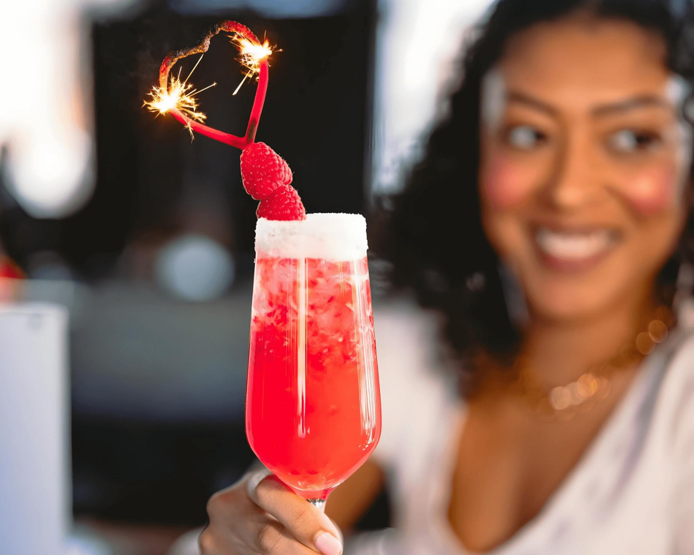 Mocktail voor oud & nieuw: Midnight Raspberry Fizz