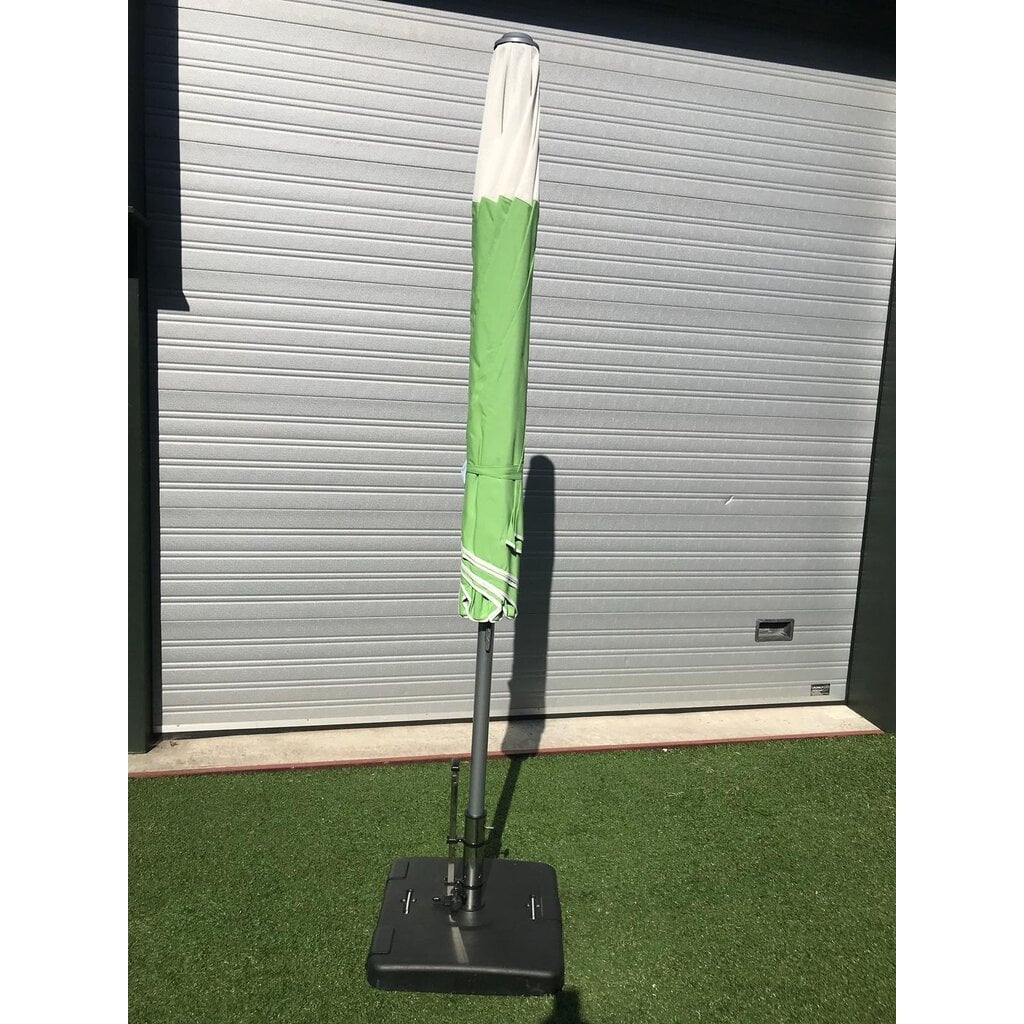 Grosfillex Parasol Batyline 300 rond special SALE