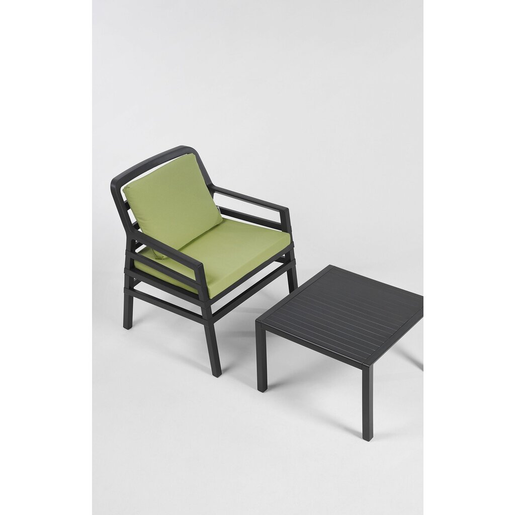 Nardi Ruime fauteuil Aria met gekleurd frame