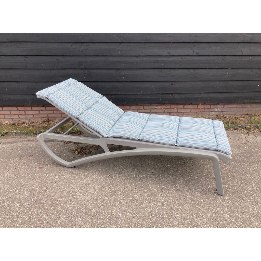 Ligbedshop Ligbedkussen Sunset Sunbrella