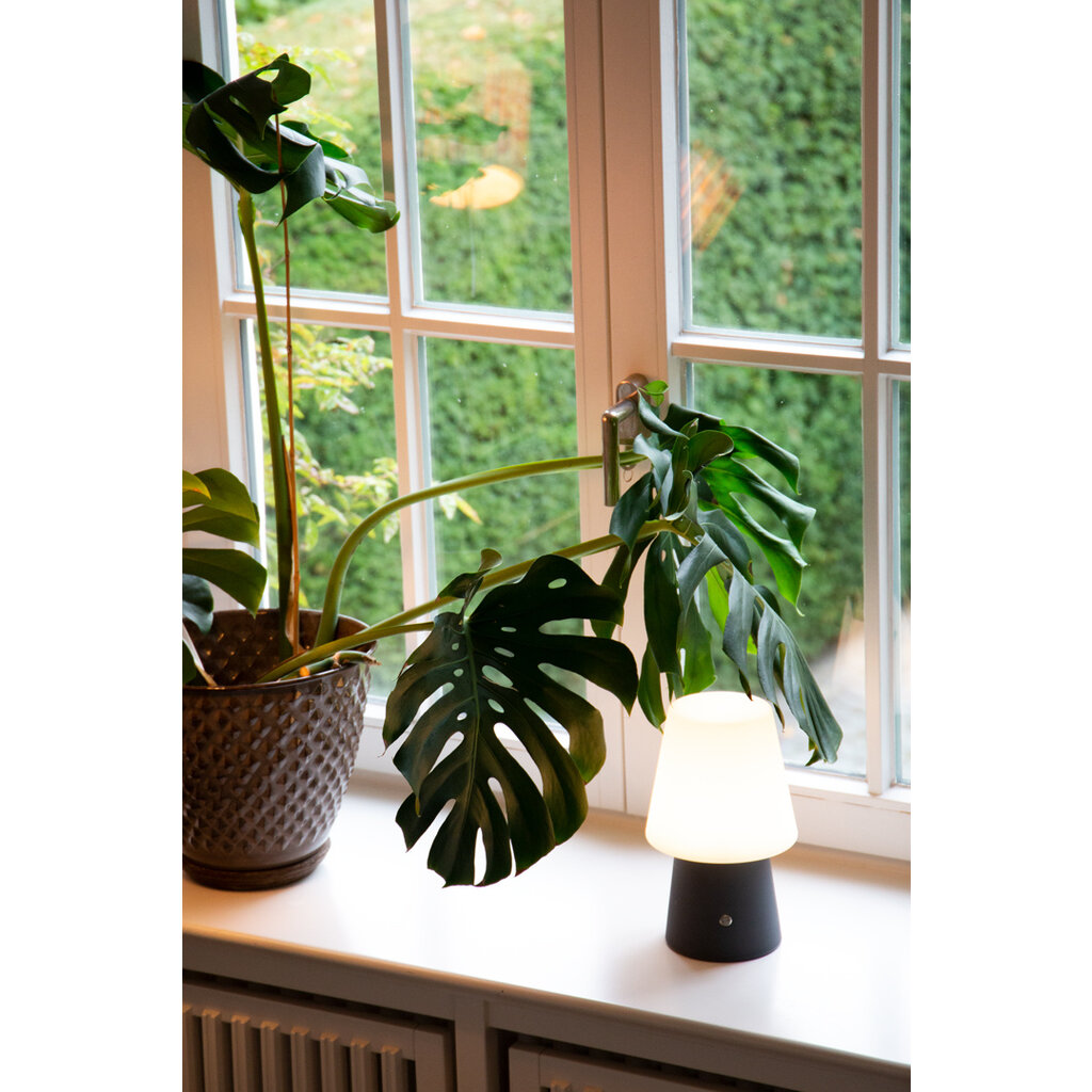 8 seasons design Oplaadbare RGB-LED dimbare designerlamp op accu