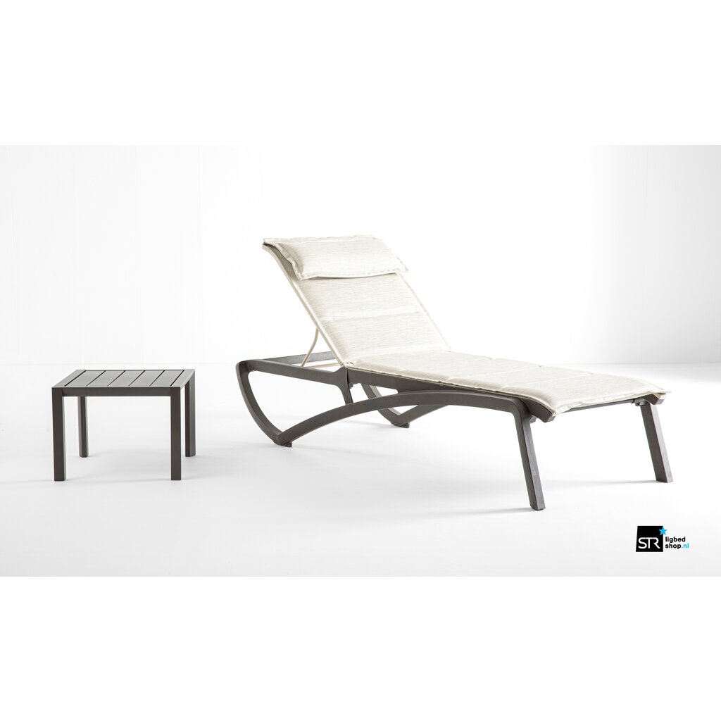 Grosfillex Ligbed Sunset comfort XL met nekkussen