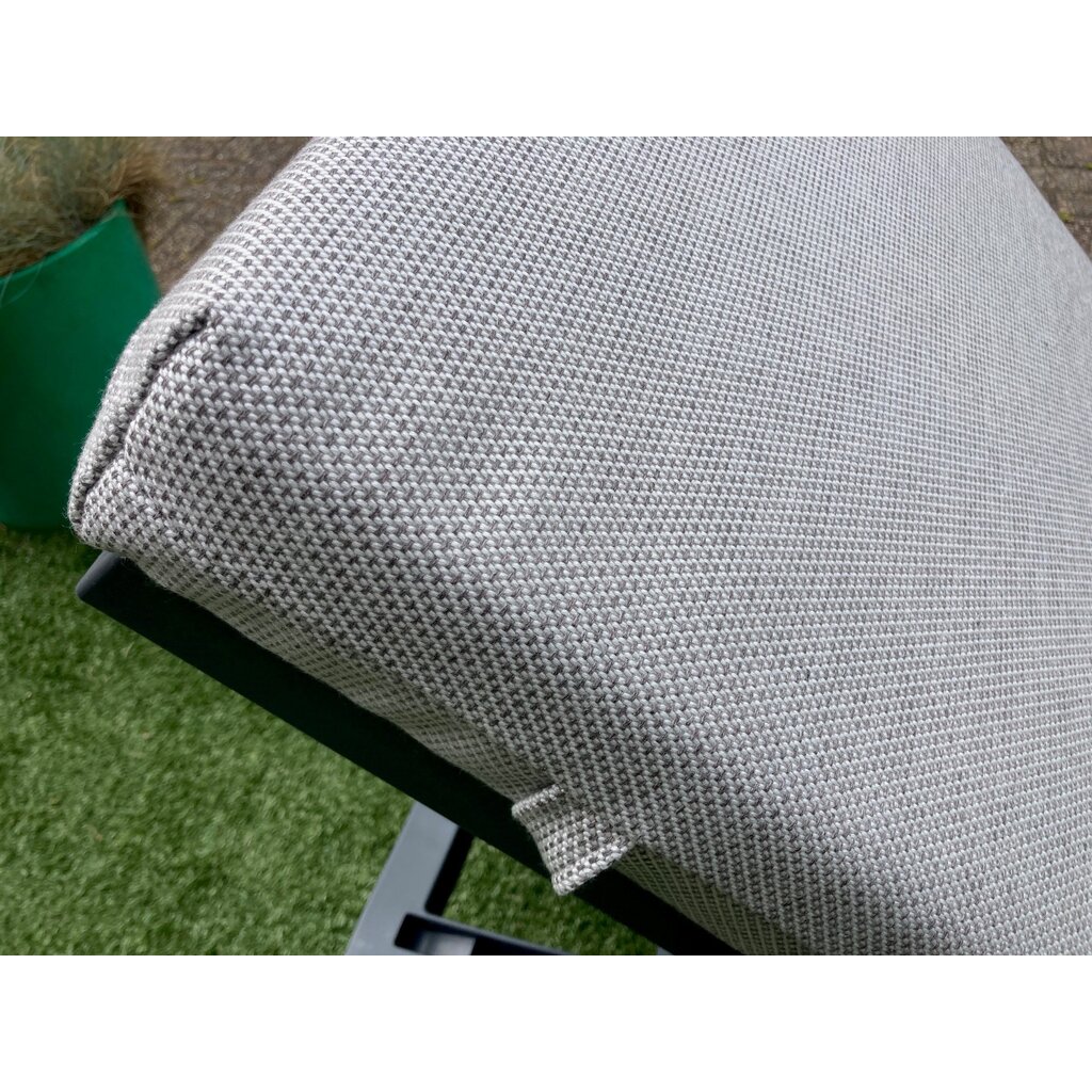 Ligbedshop Ligbedkussen strak Sunbrella 8cm dikte archi