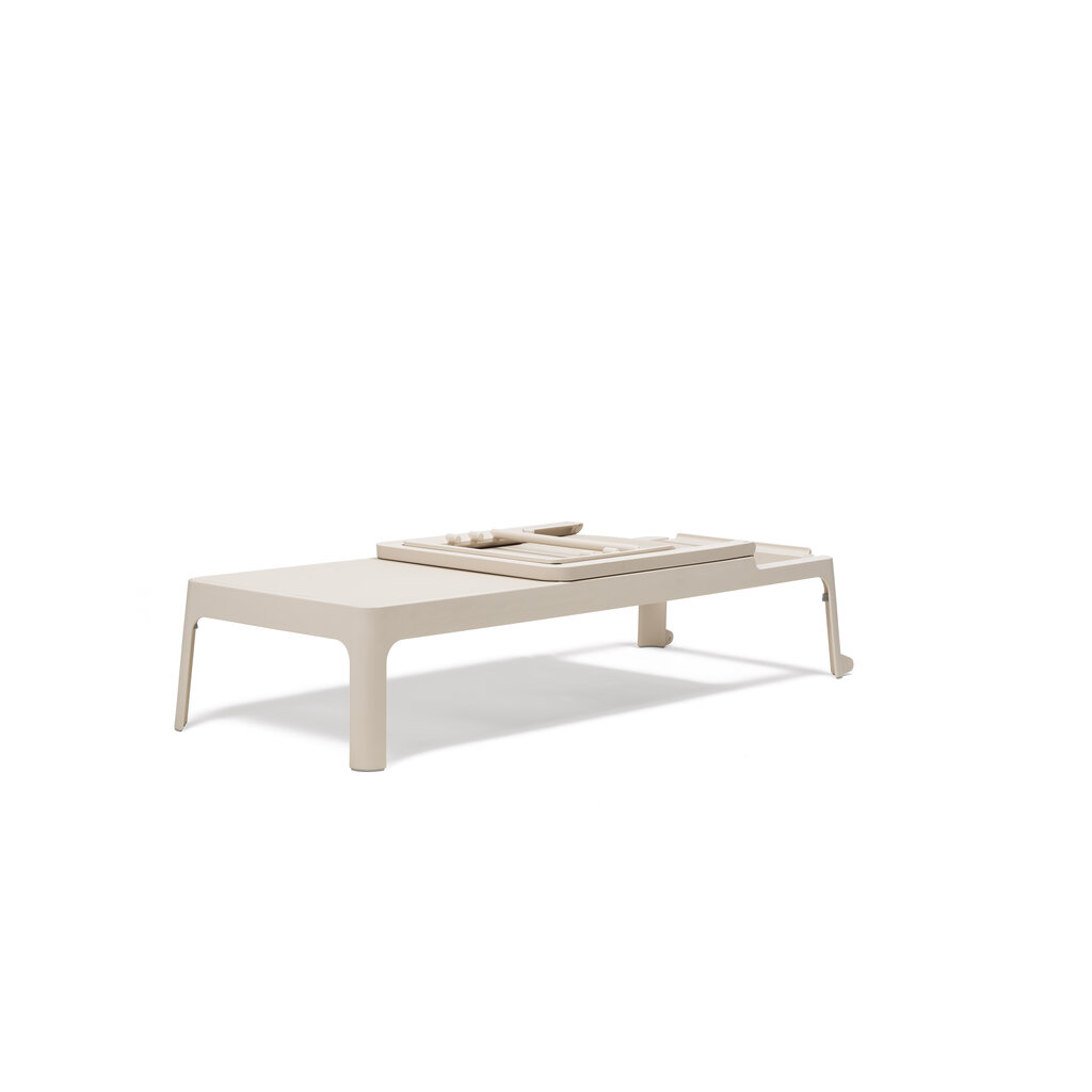 Nardi Lang modern ligbed Plano van sterk kunststof met ademend textileen