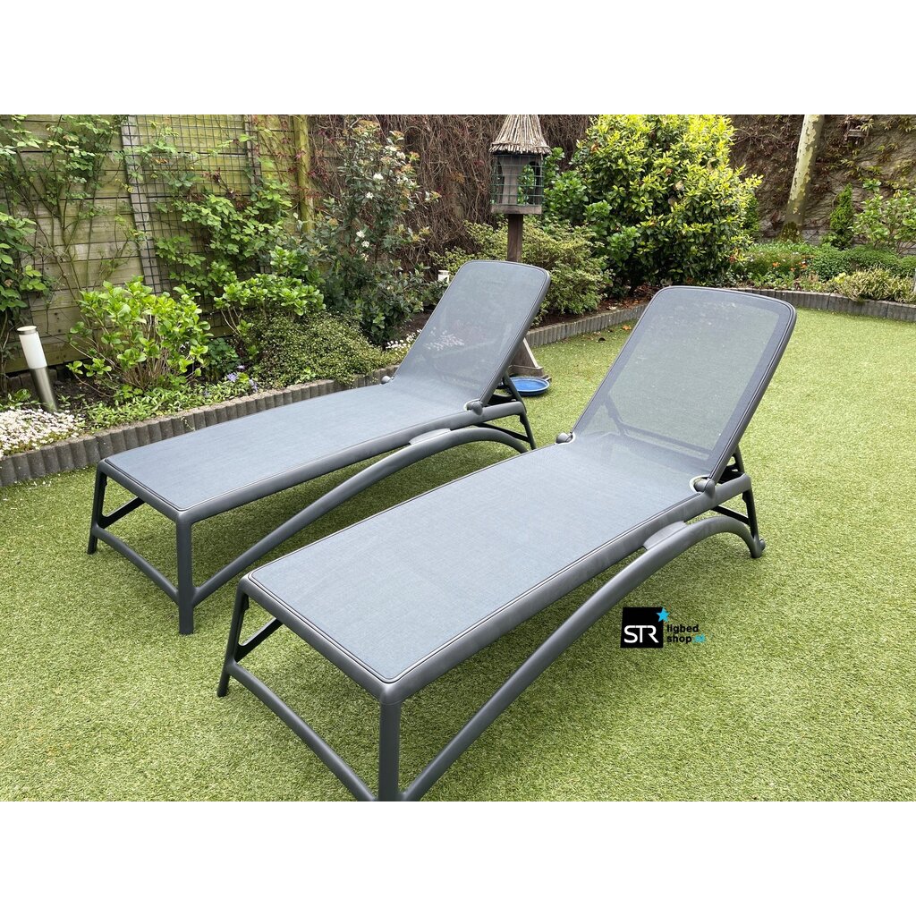 Nardi Ligbed Atlantico gekleurd frame met textileen