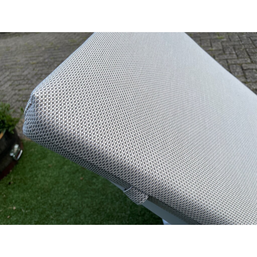 Ligbedshop Ligbedkussen strak Sunbrella Ruit melange luxe