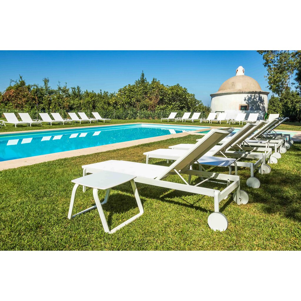 Ezpeleta Aluminium ligbed Lago met textileen en grote wielen
