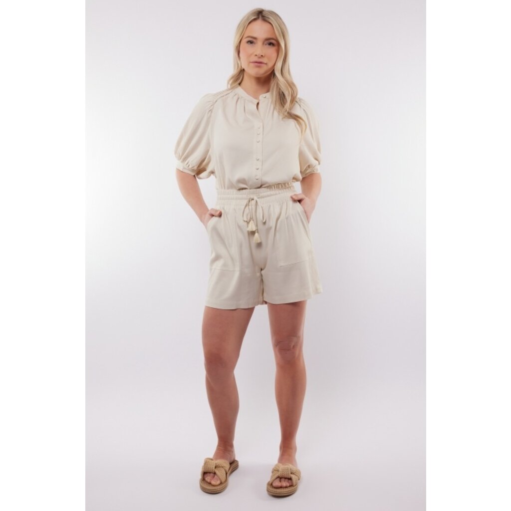 C&S the label Short Lucca