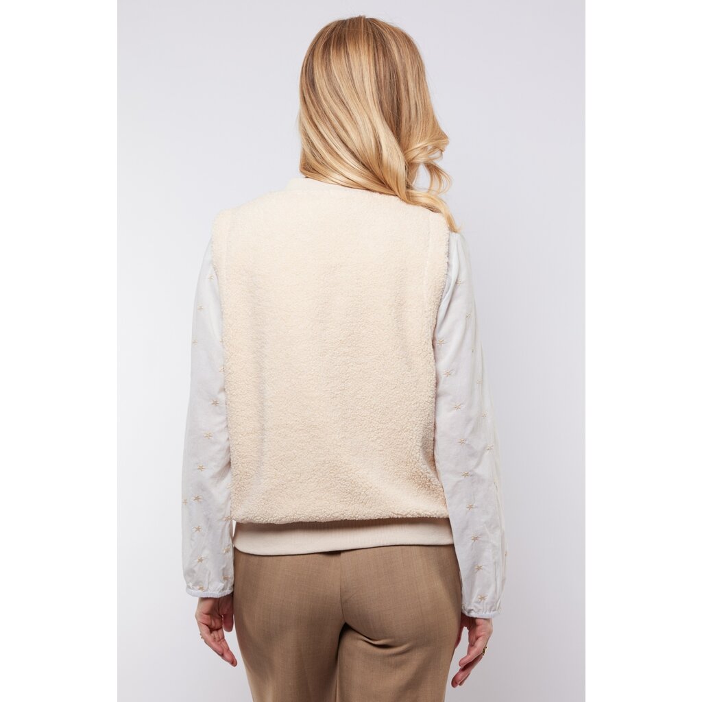 C&S the label Gilet Giselle