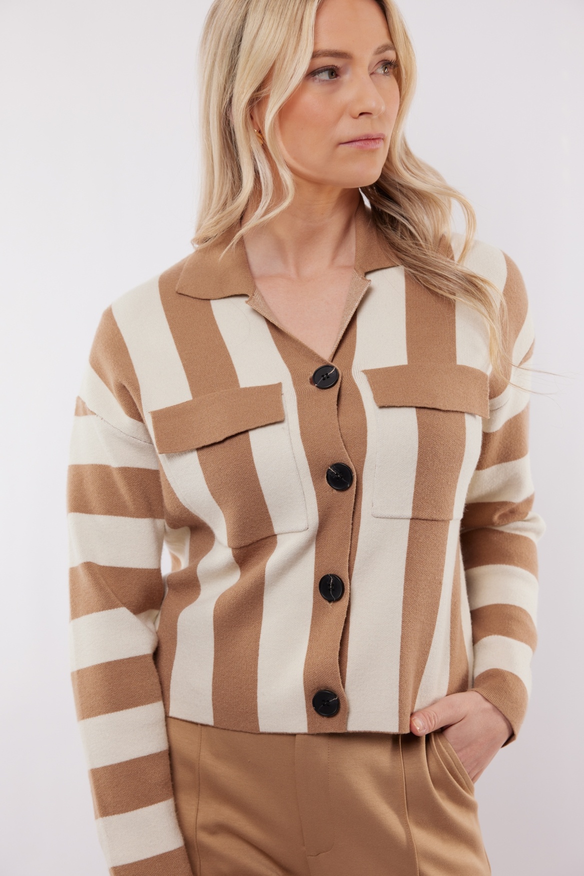 C&S the label Vest Cecilla Camel