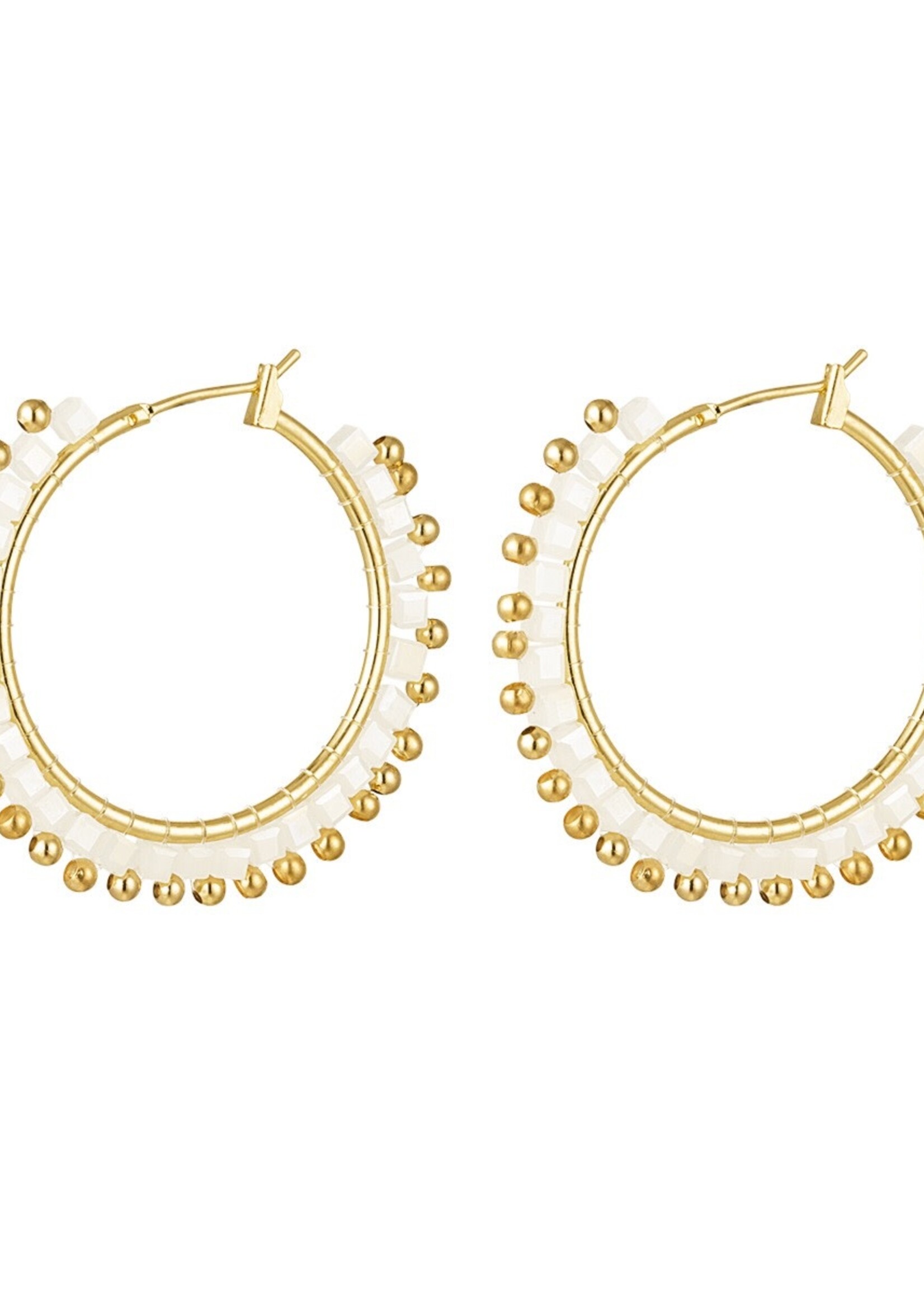 Oorbellen vierkante kralen  dots