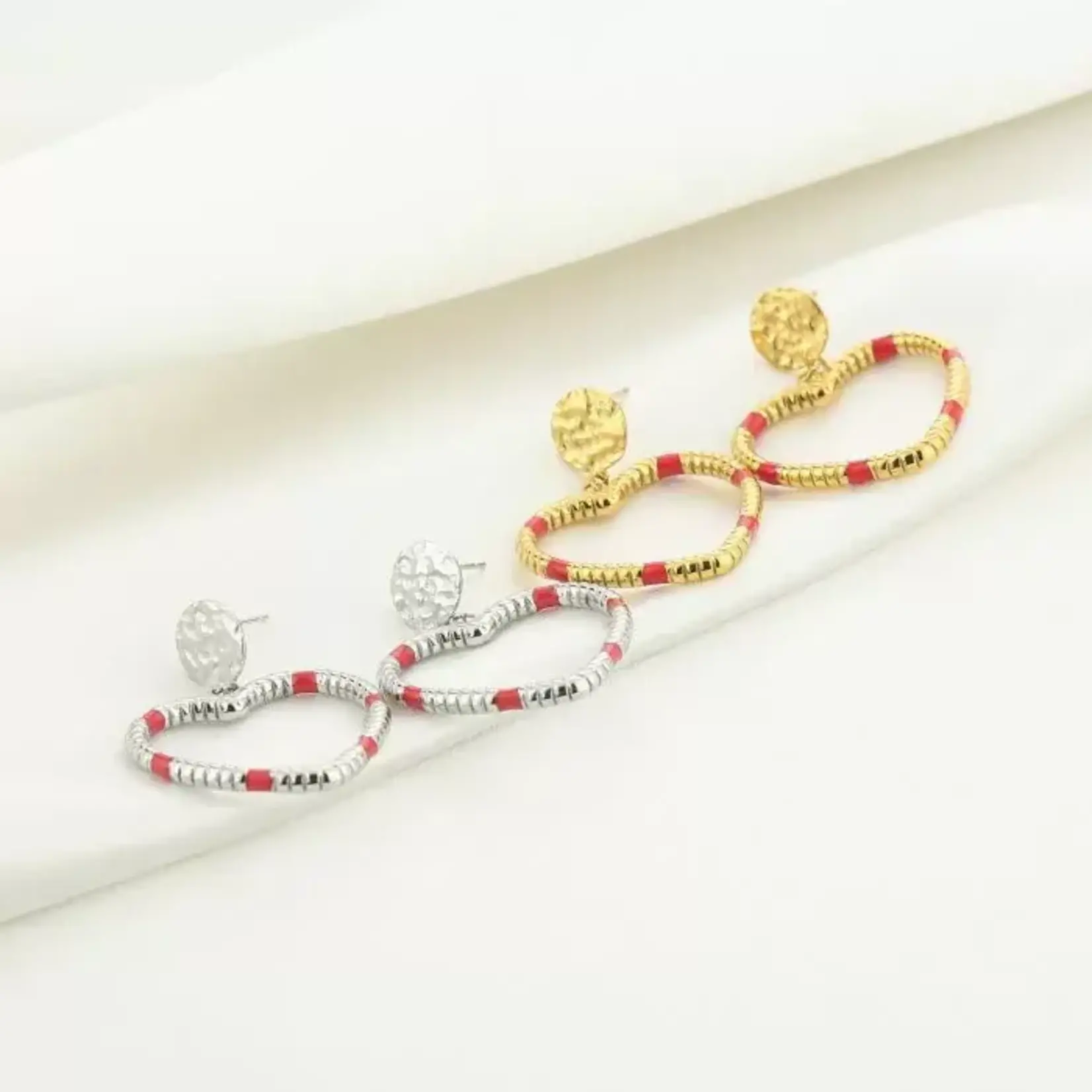 More the Firm Oorbellen red heart