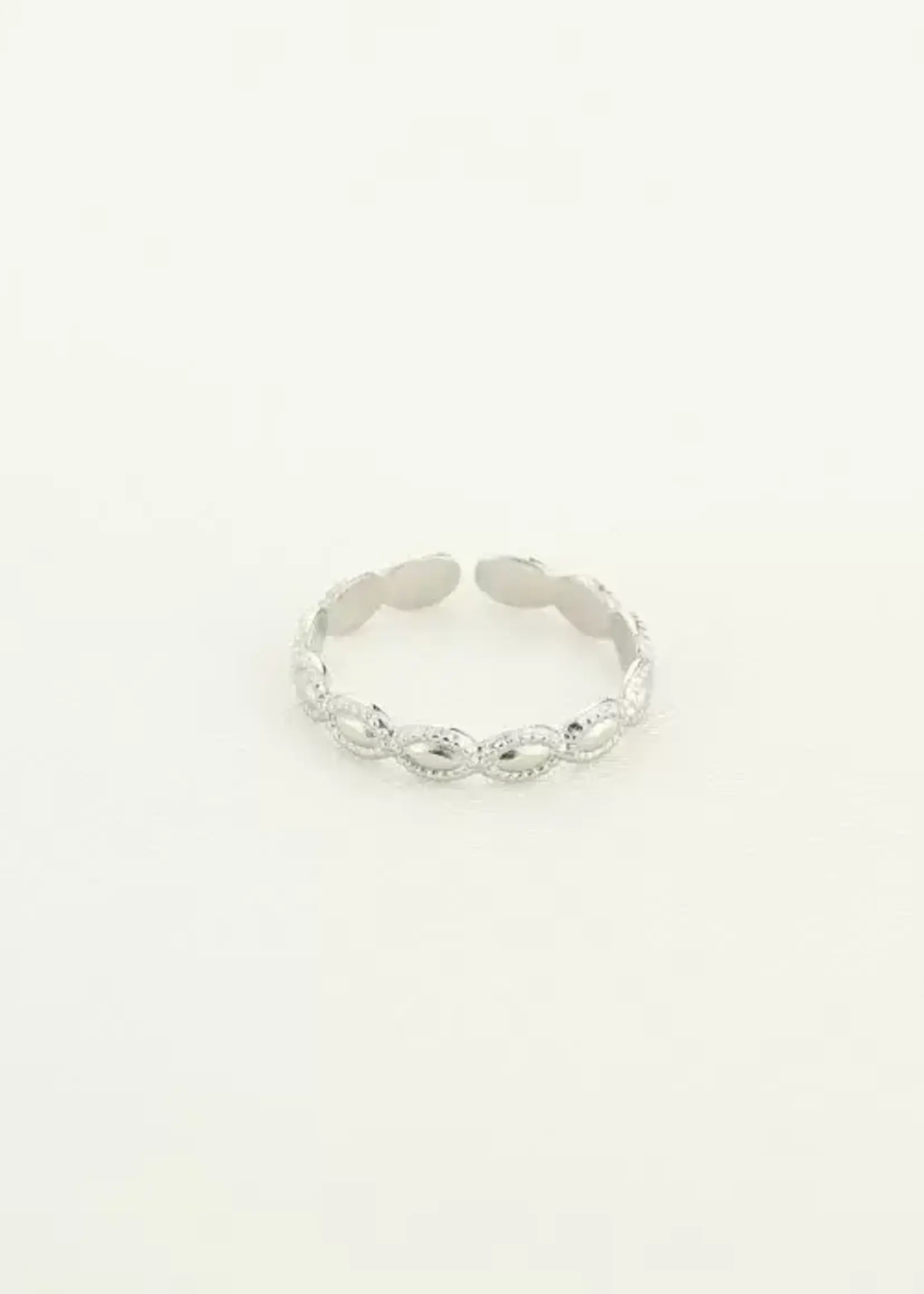 More the Firm Ring oval