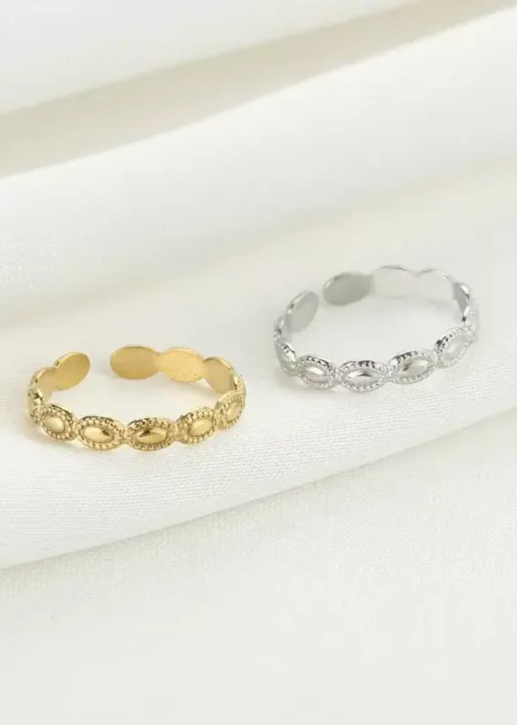 More the Firm Ring oval