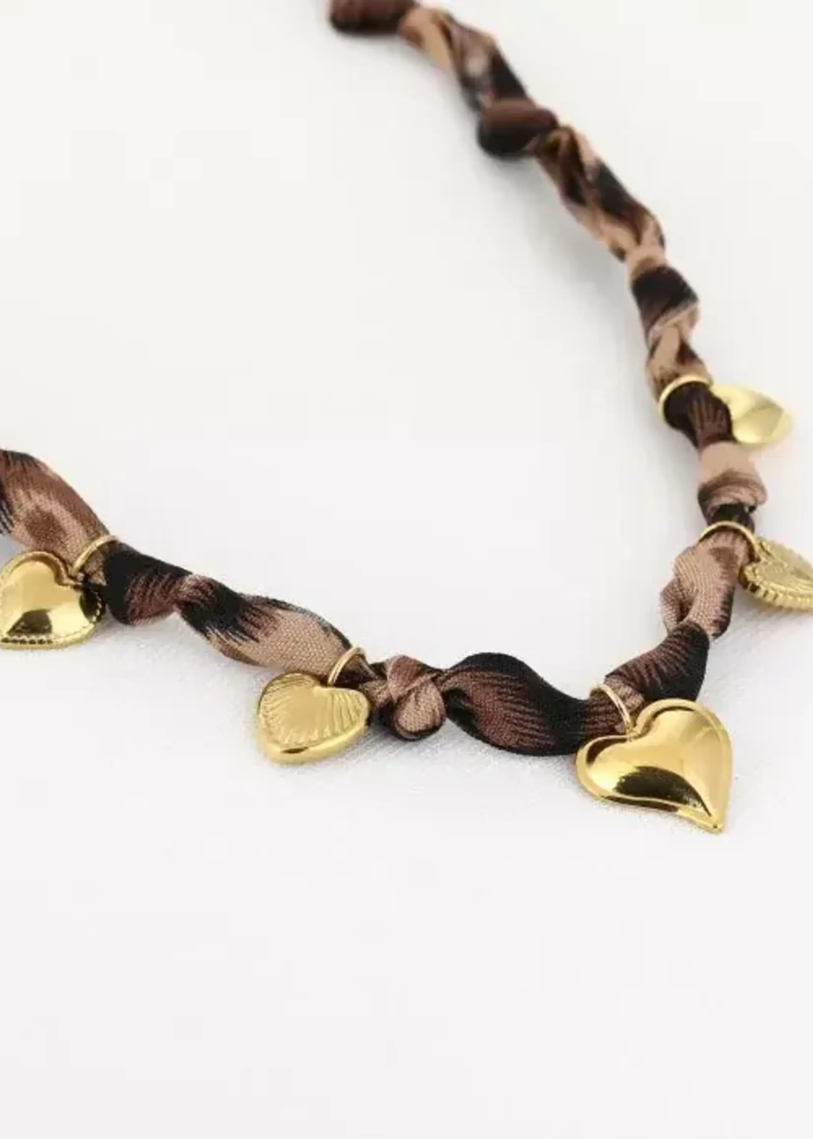 More the Firm Bandana ketting hartjes bedels