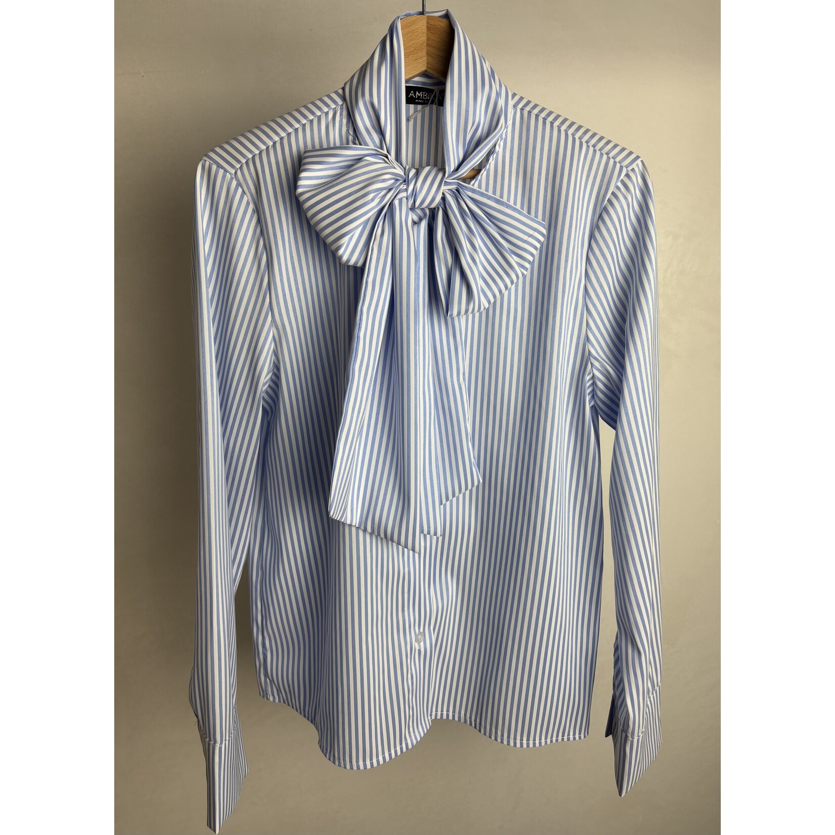 Flo Boutique Blouse Bow