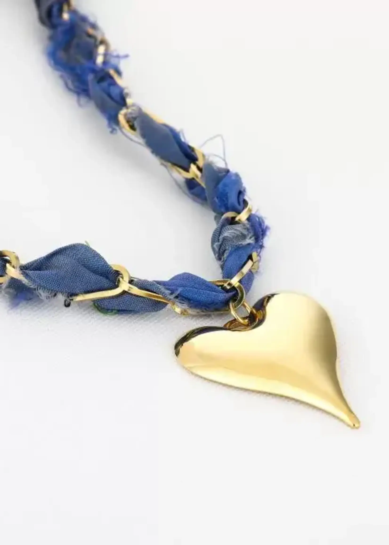 More the Firm Bandanaketting Big Heart